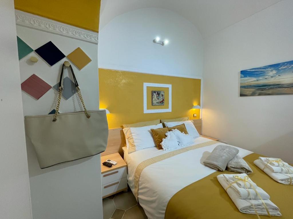 Casa Enzo Con Vista Mare Apartment อามาลฟี ภายนอก รูปภาพ